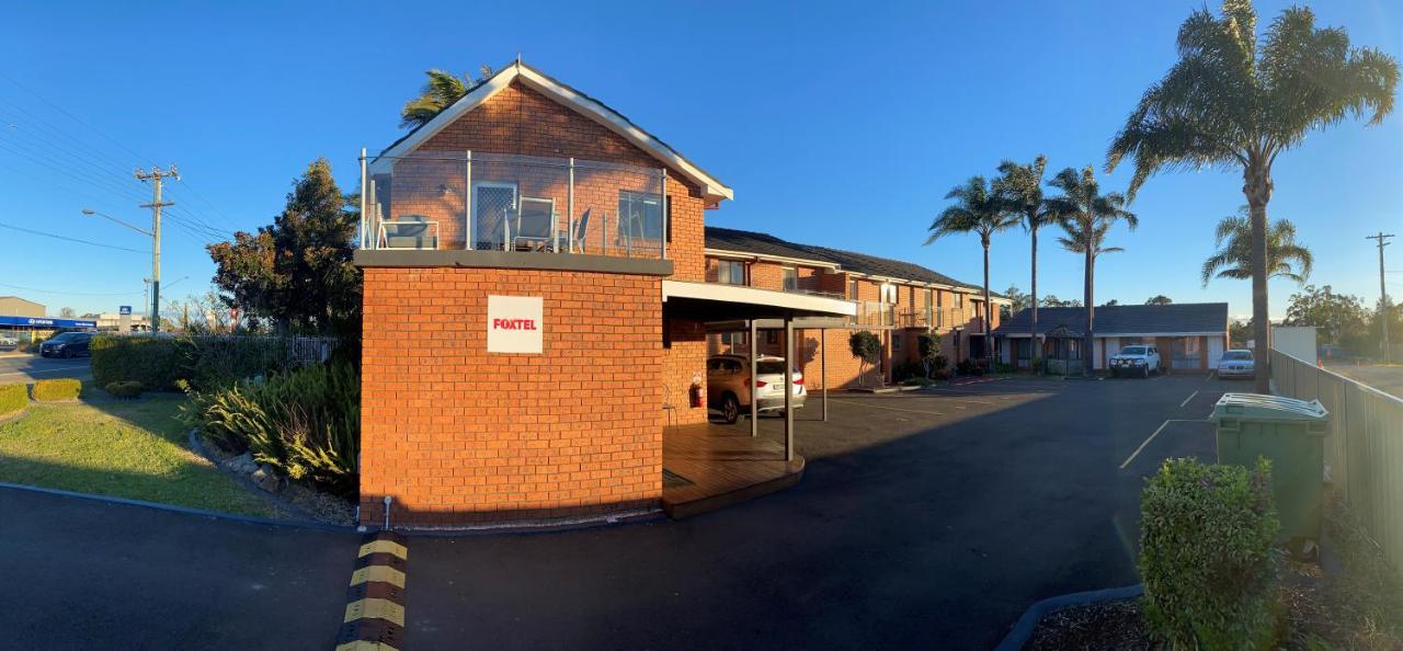 Avaleen Lodge Motor Inn Nowra Exterior photo