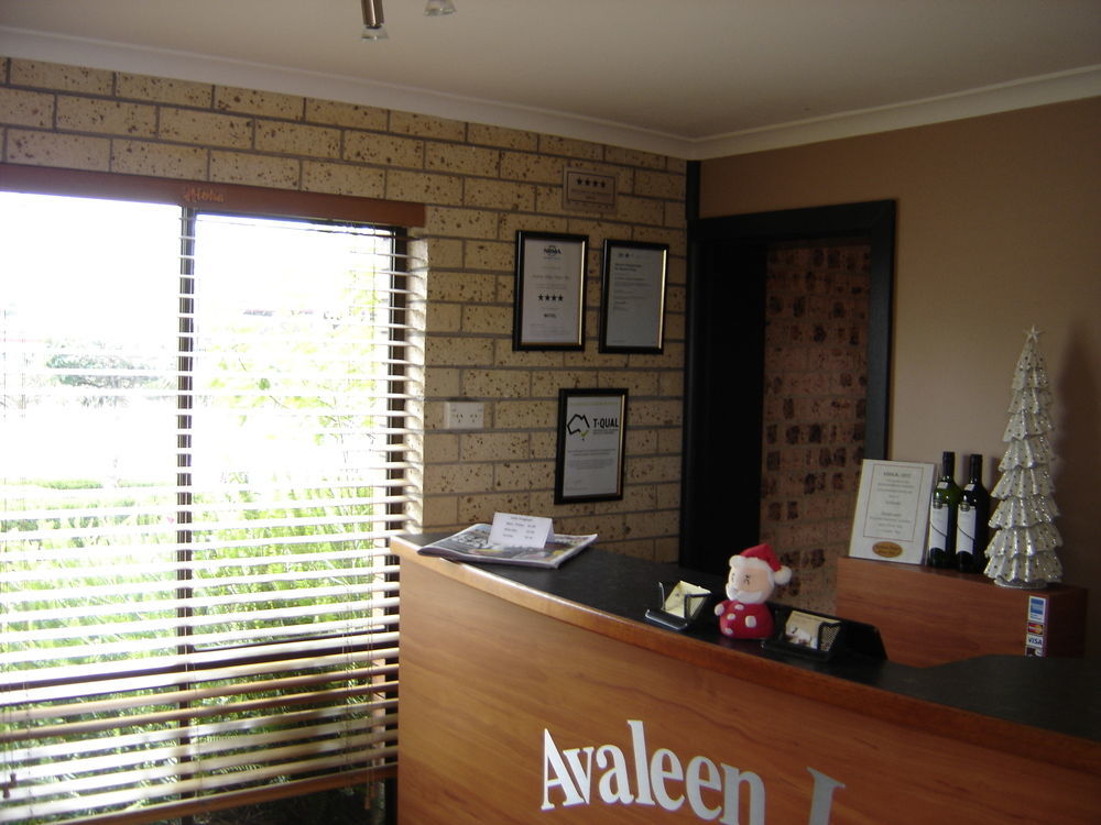 Avaleen Lodge Motor Inn Nowra Exterior photo