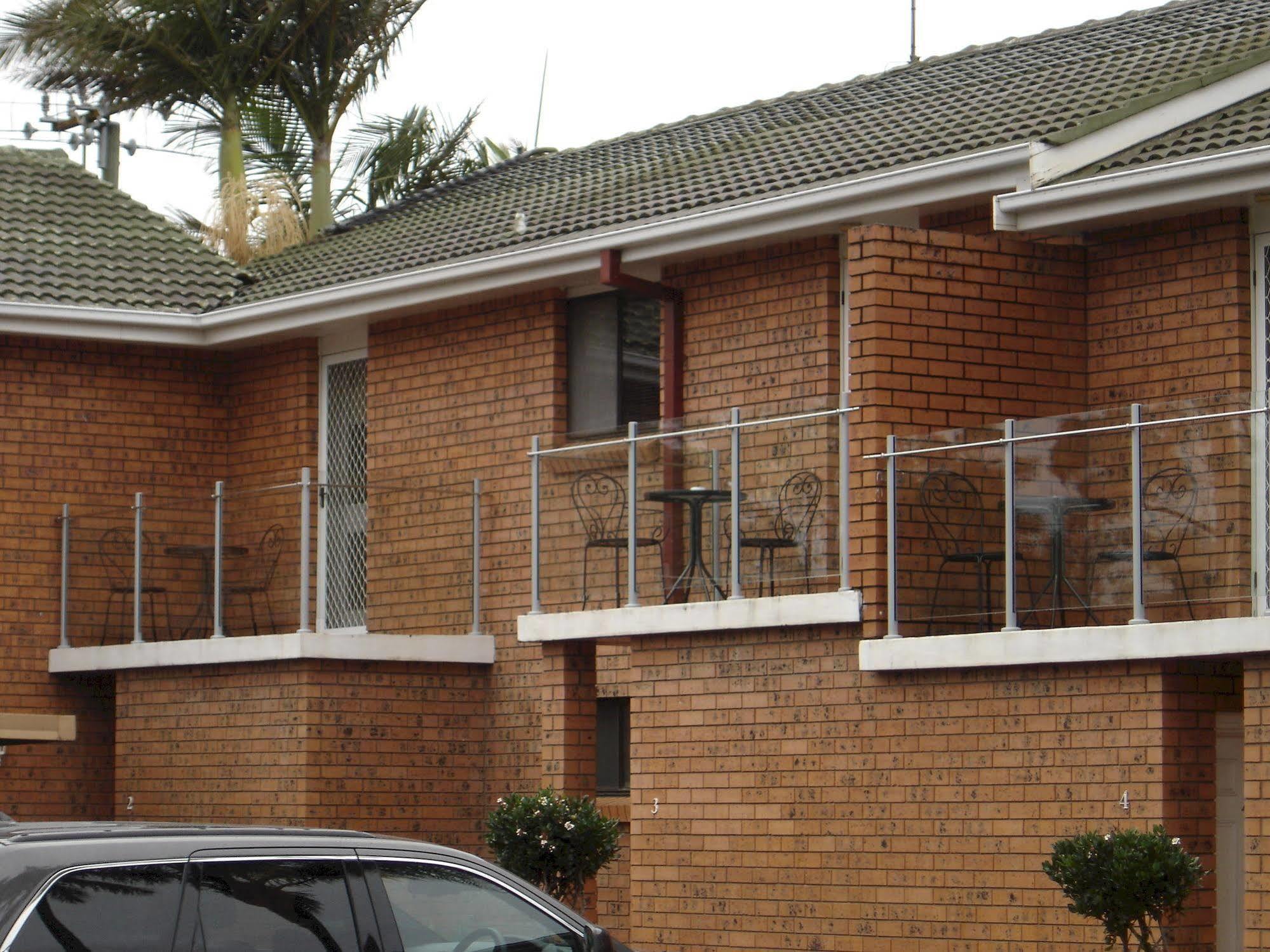 Avaleen Lodge Motor Inn Nowra Exterior photo